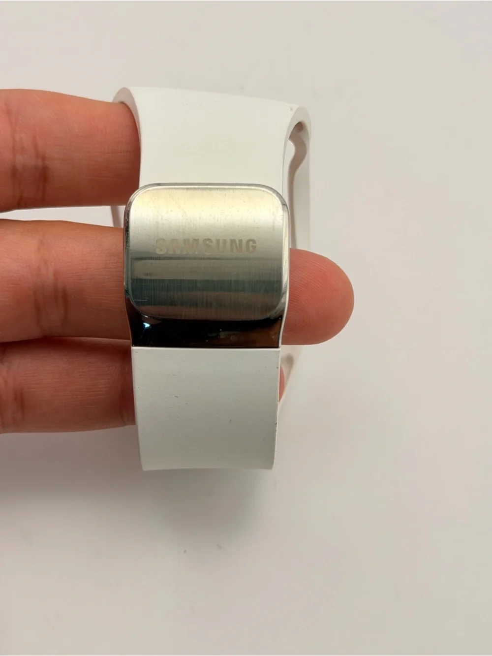 Samsung Galaxy Watch white OEM band, excellent